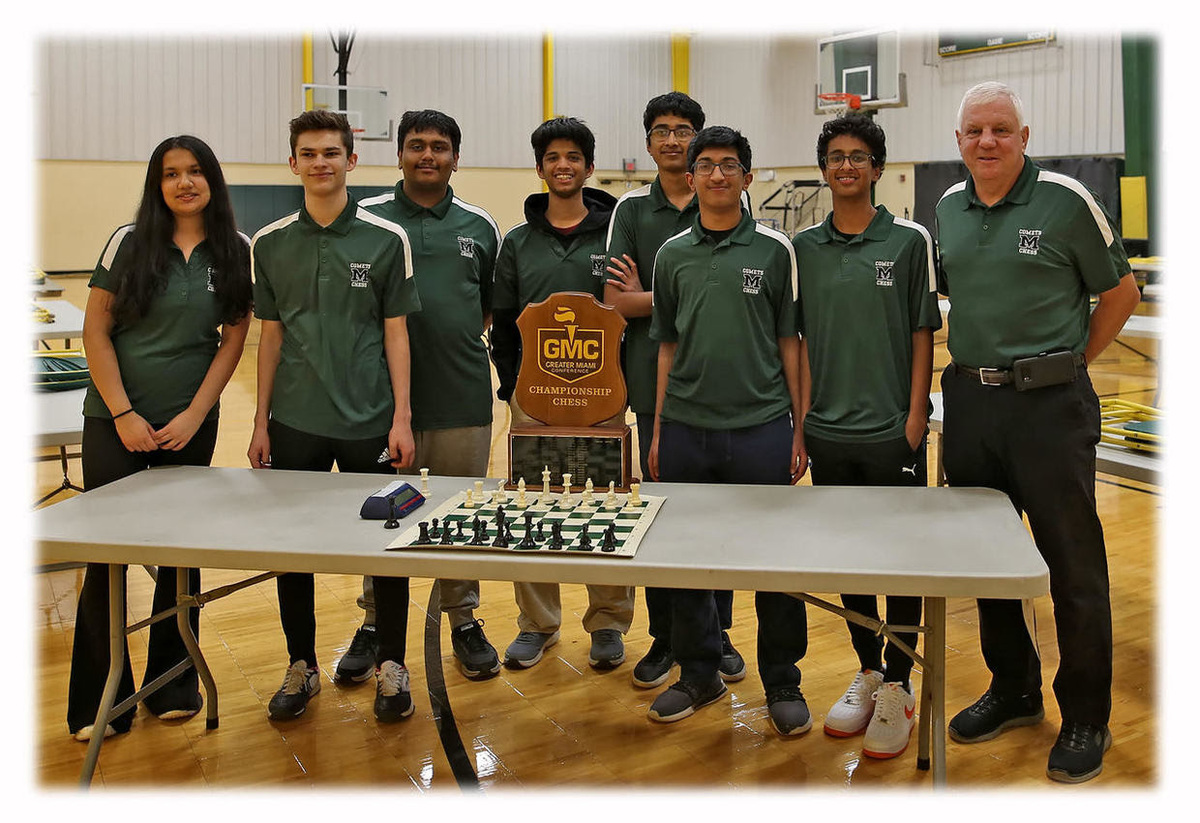 This week's El Caporal Mason Team of the Week is the Mason Chess Team.